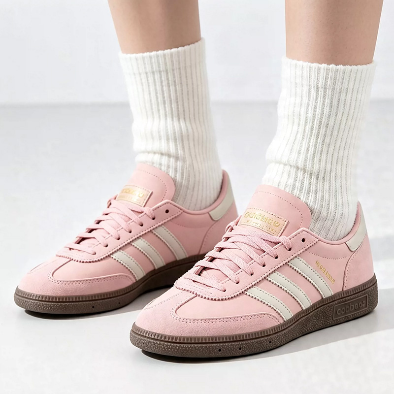 أحذية رياضية أصلية من أديداس ب - مراجعة Adidas Shoes Samba وسعره